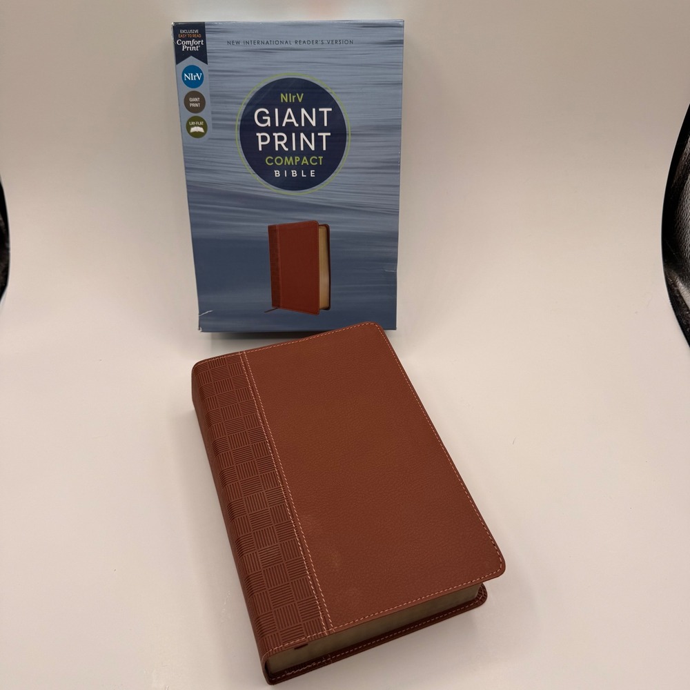 Zondervan NIrV Giant Print Compact Holy Bible Brown Leathersoft Comfort Print